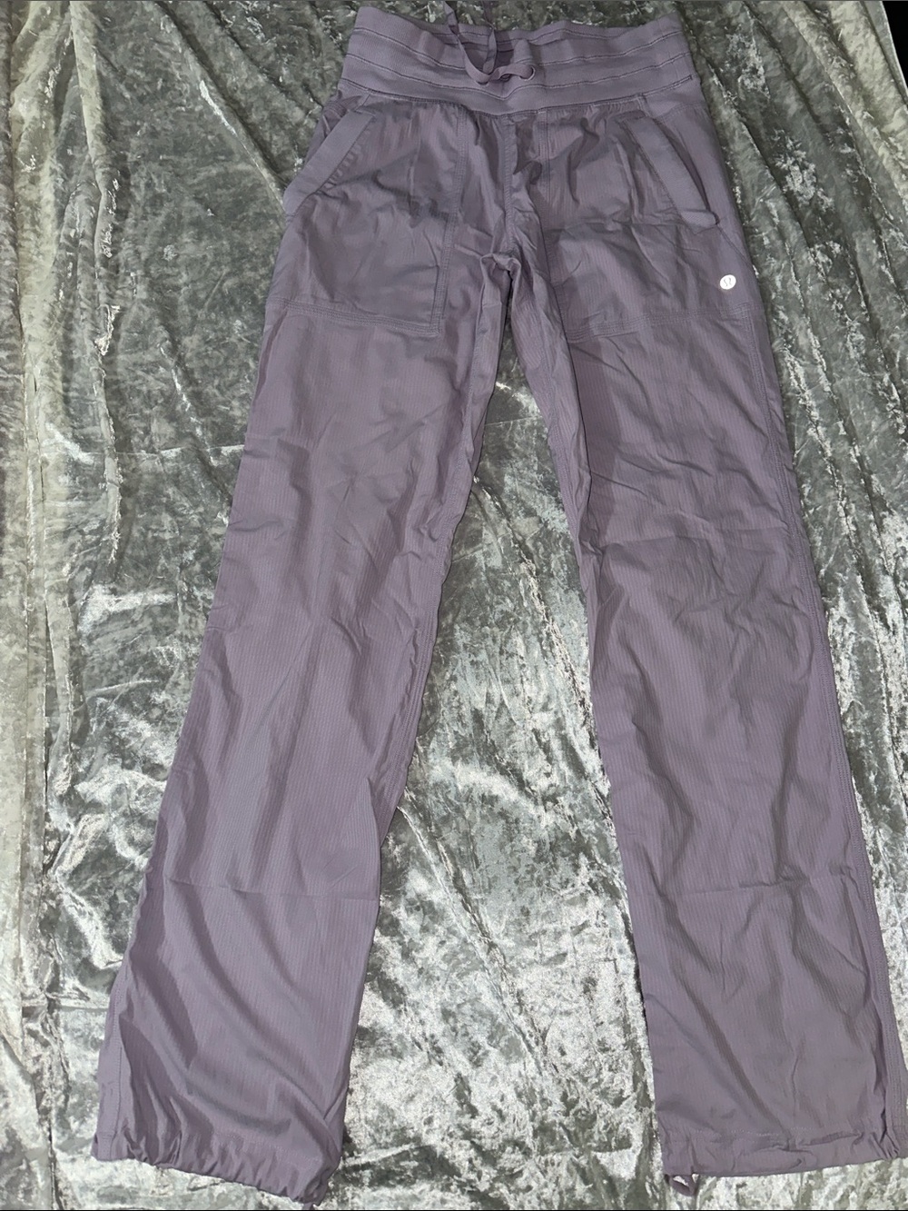 Lululemon dance studio pants size 4 unlined